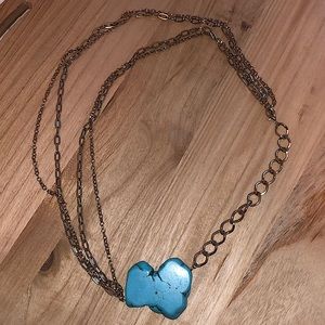 Bébé turquoise rock Statement necklace